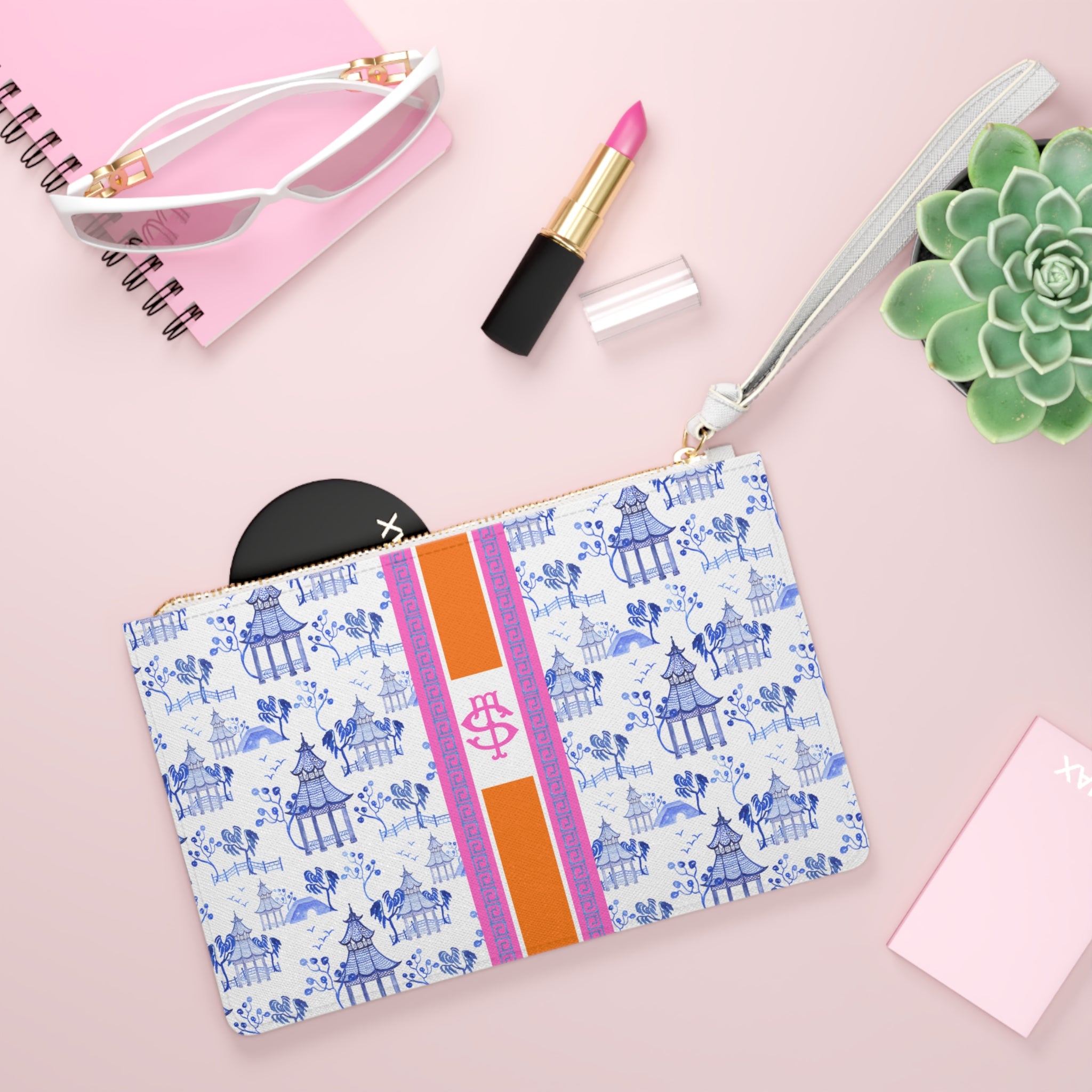 Personalized Mahjong Card Clutch: Chinoiserie Faux Leather Maj Pouch, Blue Pagoda