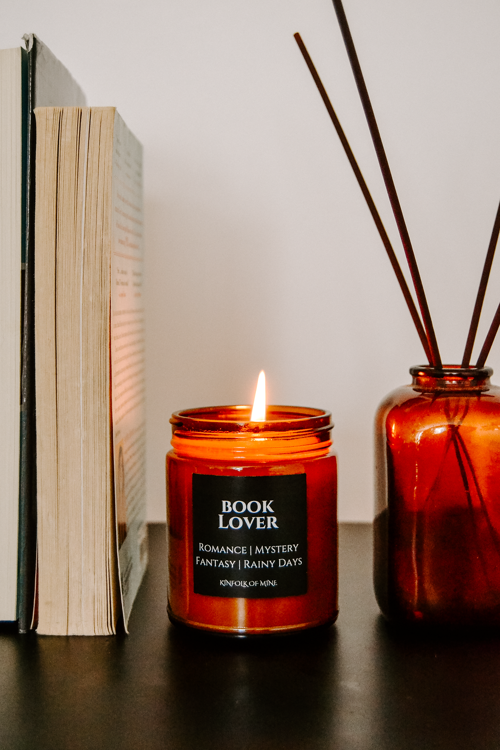 BOOKLOVER Book Lovers Candle